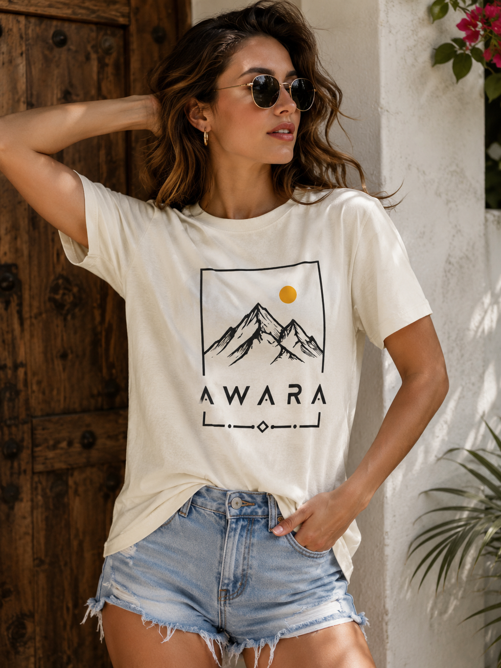 'AWARA' T-Shirt